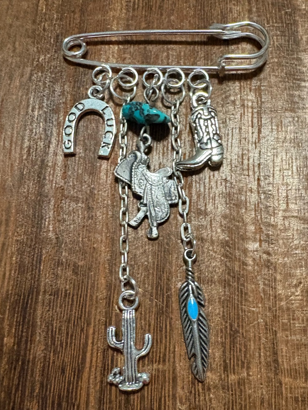 Western Charm pin  Brooch with Turquoise Accents - Silver Tone